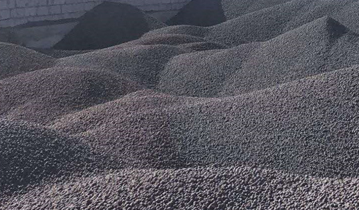 燒結球團為什么加煤粉？HLM1250中速煤磨機生產球團用煤粉200目，D80全通過