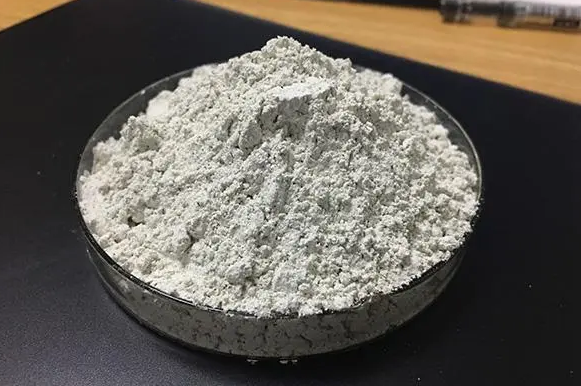 活性白土超細(xì)磨粉機(jī) 活性白土超細(xì)磨粉機(jī)